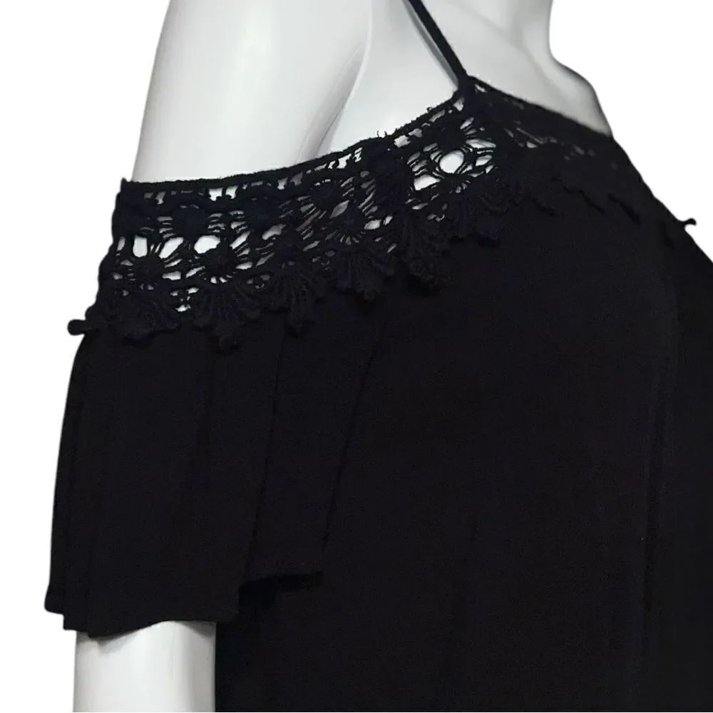 Cold-Shoulder Crochet Top (S) - Picture 3 of 13